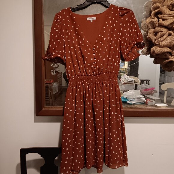 Smocked-Waist Mini Dress in Inkspot Dots Size Medium *flawed* - Picture 4 of 8